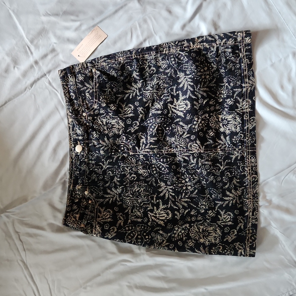 Skort Stretchy Floral Denim